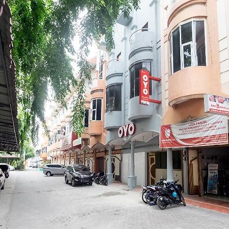 Oyo 835 Metropolitan Home Stay Medan Zewnętrze zdjęcie
