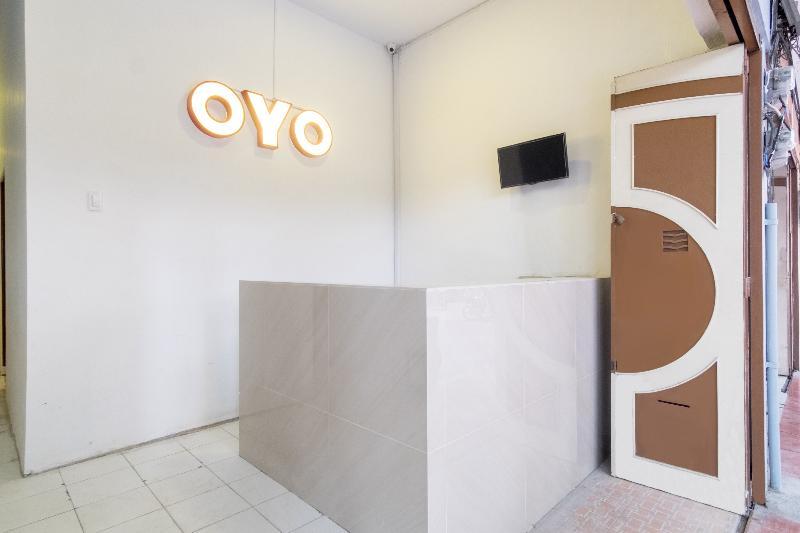 Oyo 835 Metropolitan Home Stay Medan Zewnętrze zdjęcie