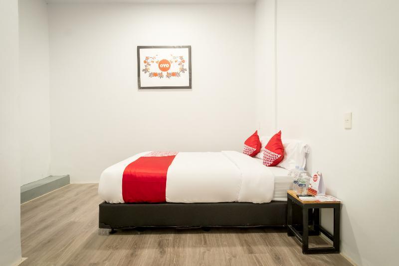 Oyo 835 Metropolitan Home Stay Medan Zewnętrze zdjęcie