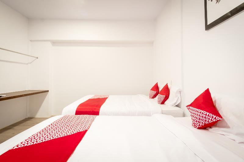 Oyo 835 Metropolitan Home Stay Medan Zewnętrze zdjęcie